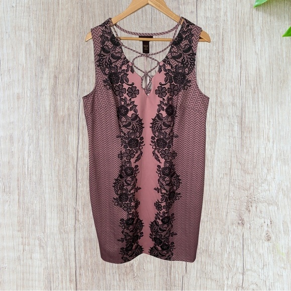 Bold Elements Light Pink Lace Up Dress NWT Size 1X - Picture 1 of 6